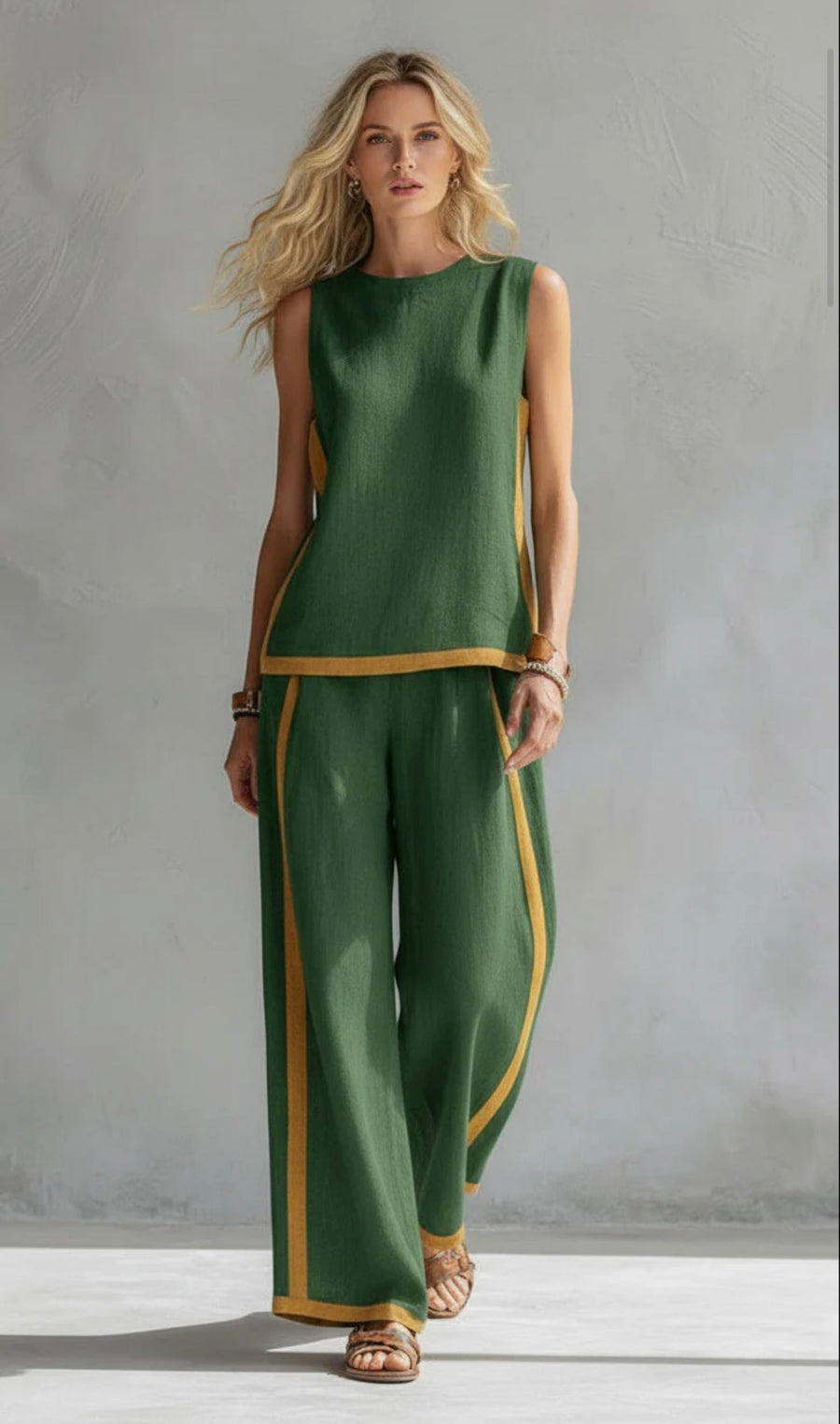 Sachindri - Costum Elegant Din Două Piese