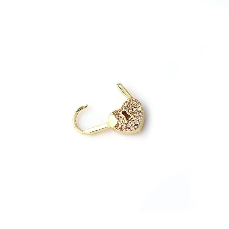 LuxeHeart - Cercei cu Cercei în Formă de Inimă