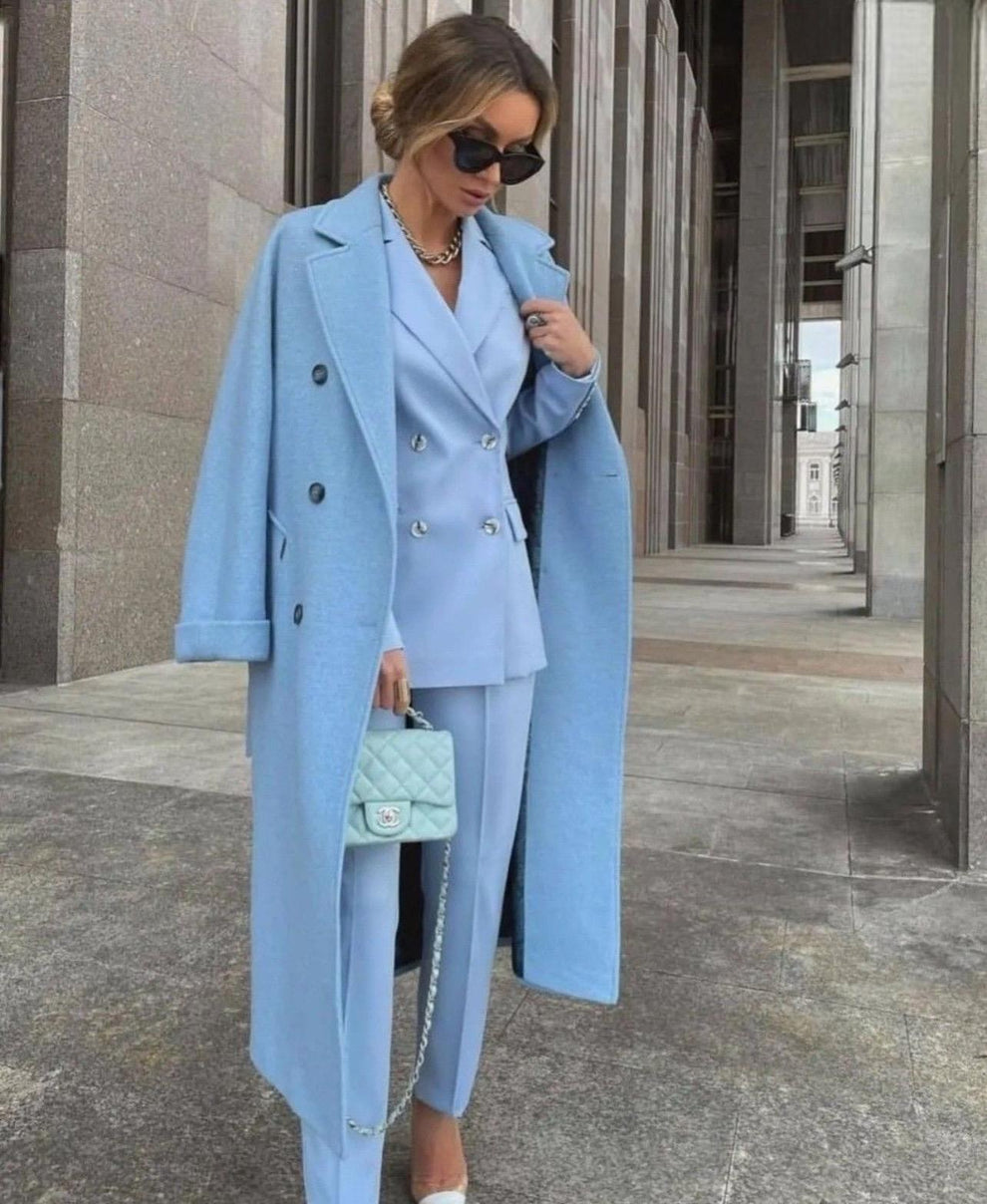 Ofelya - Set Elegant de Costum cu Două Rânduri de Nasturi și Haină lungă