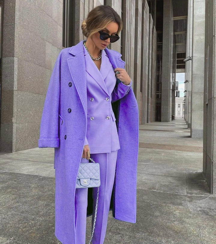 Ofelya - Set Elegant de Costum cu Două Rânduri de Nasturi și Haină lungă