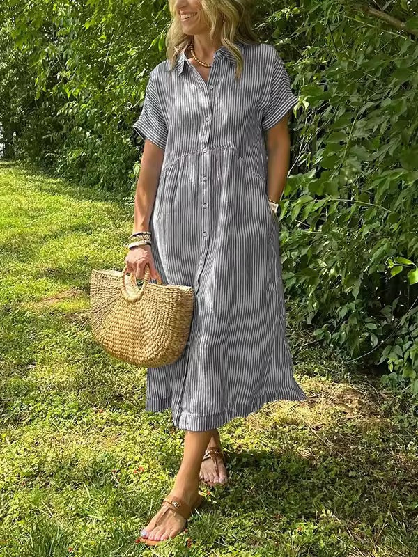 Alory – Rochie Midi Confortabilă Cu Dungi Si Nasturi