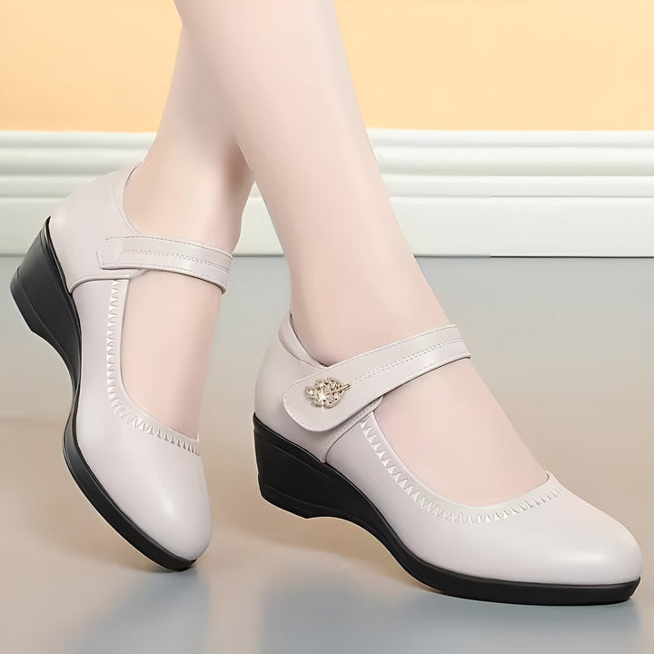 Brenka - Pantofi Eleganți Din Piele Cu Curea