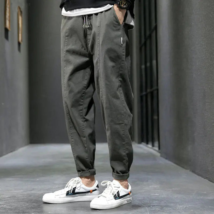 Kared - Pantaloni Confortabili și Versatili