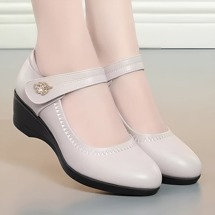 Brenka - Pantofi Eleganți Din Piele Cu Curea