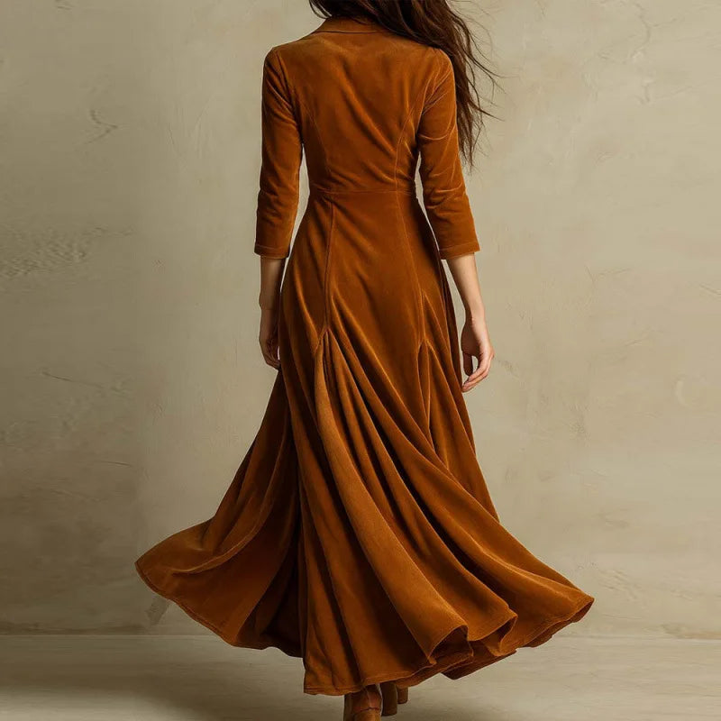 Nyvana - Rochie Maxi cu Mâneci Lungi și Pliuri