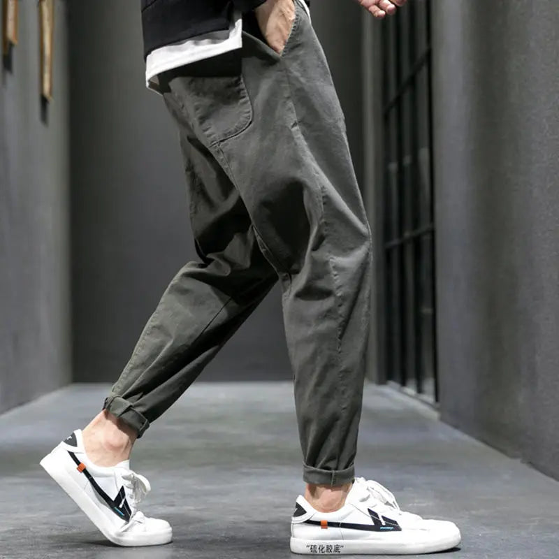 Kared - Pantaloni Confortabili și Versatili