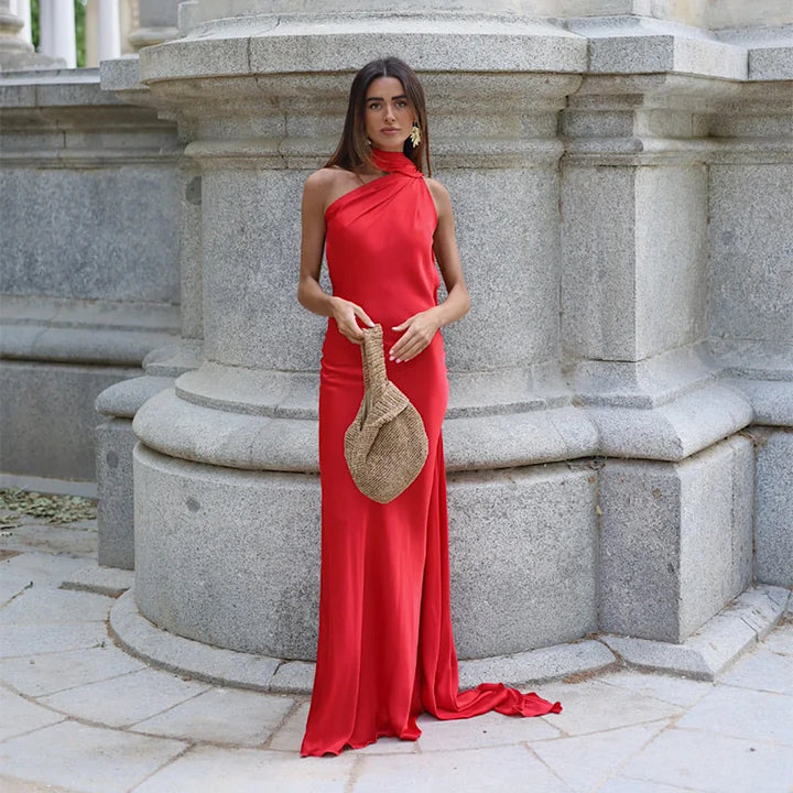 Lucila - Rochie Lungă Cu Gât Halter