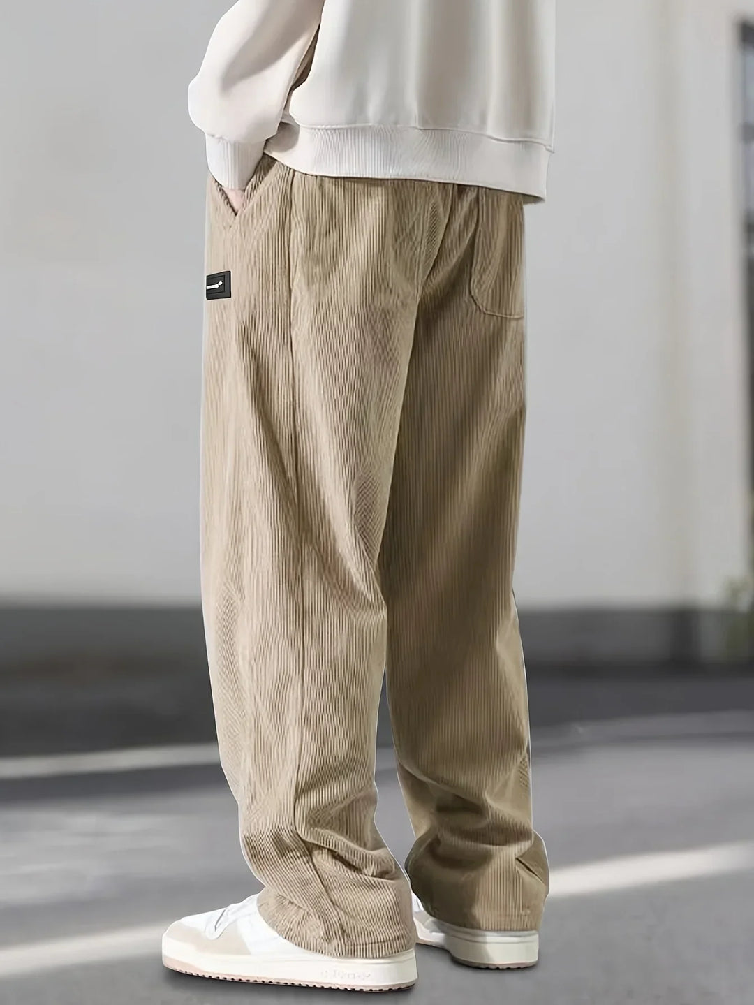 Scarlat - Pantaloni Casual Din Catifea Cu Croi Larg