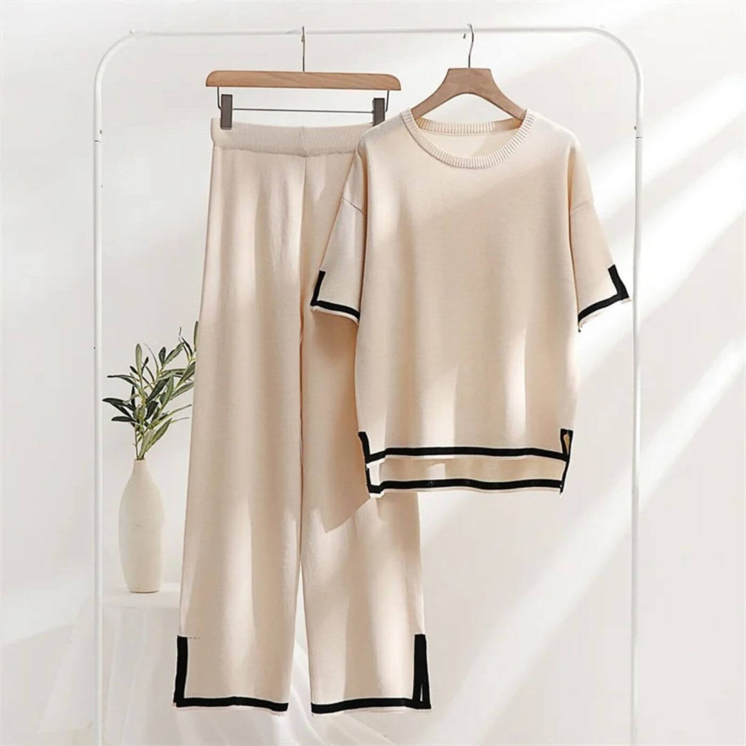 Heleta - Set Elegant Din Două Piese Model Capri