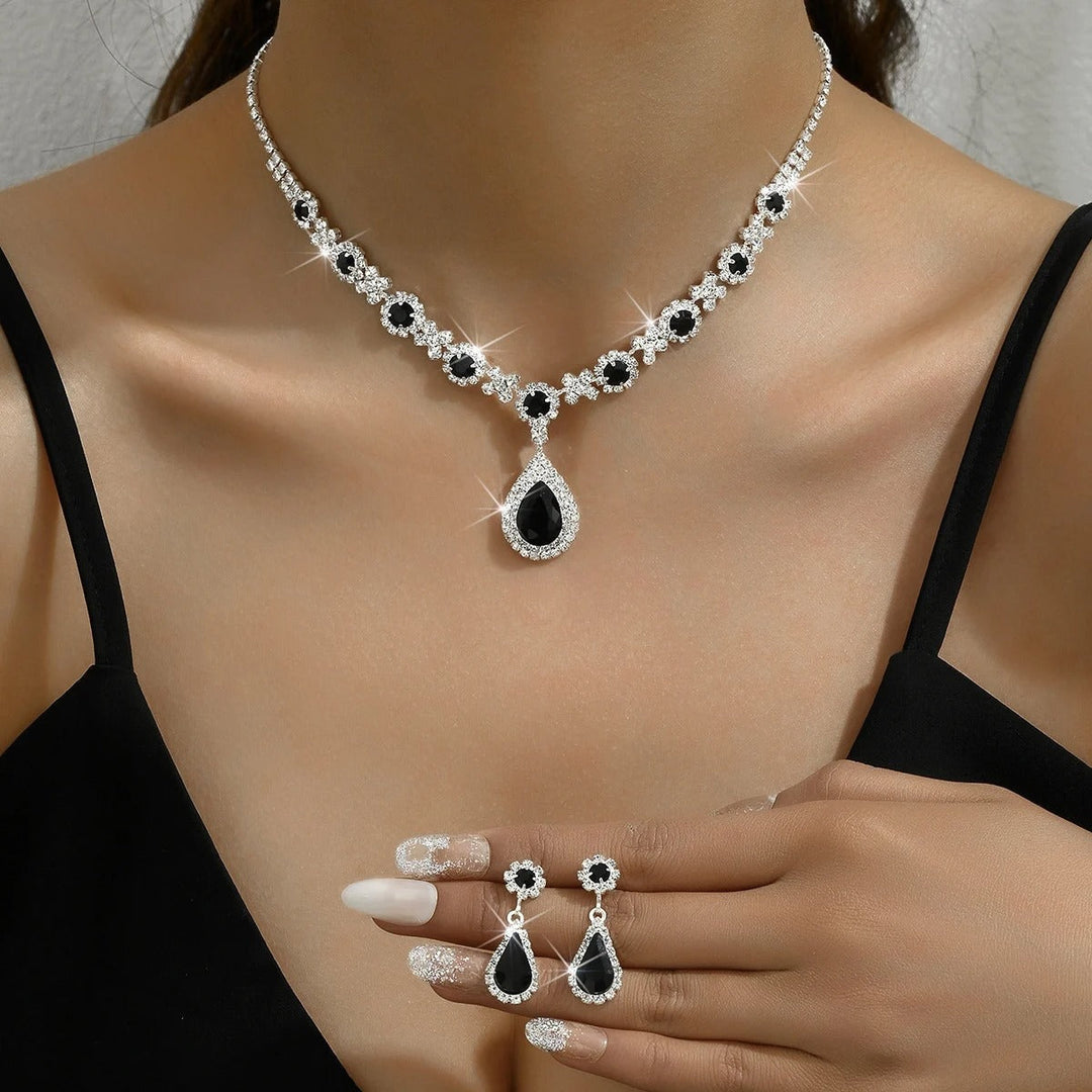 Kaylee - Colier cu Picături de Cristal și set de Cercei