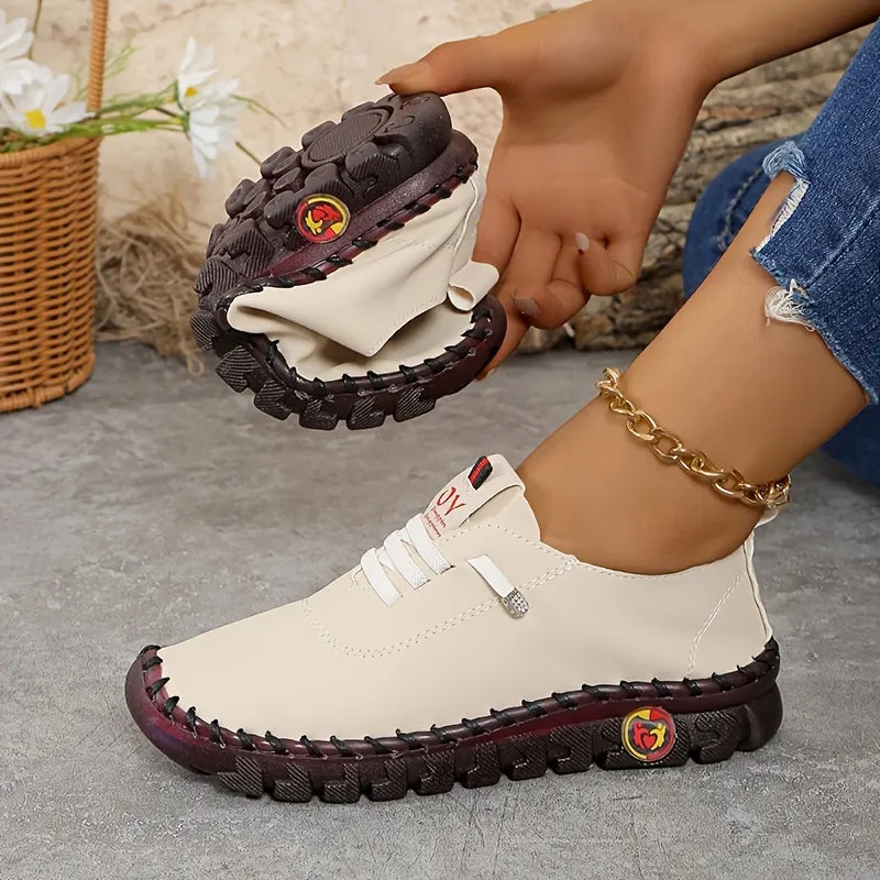 Hilga – Adidași cu șireturi și Talpă Flexibilă