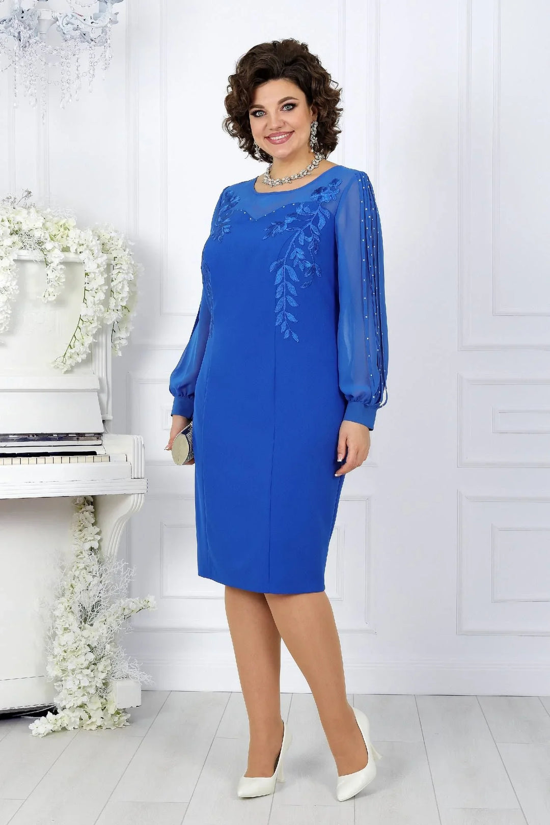 Katreen - Rochie Elegantă Cu Mâneci Lungi Si Broderie Florală