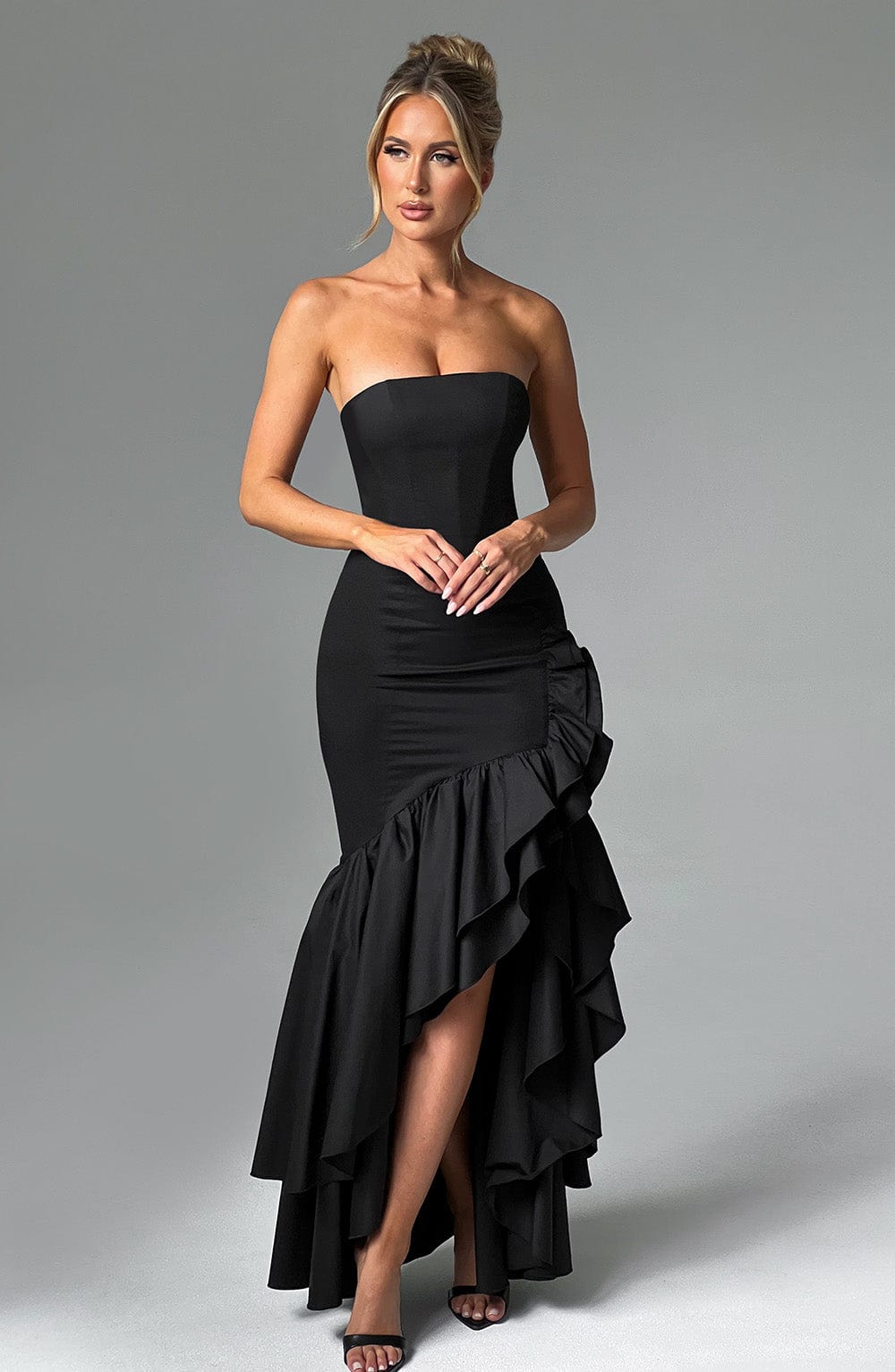 Vasileia - Rochie Maxi Cu Umerii Goi