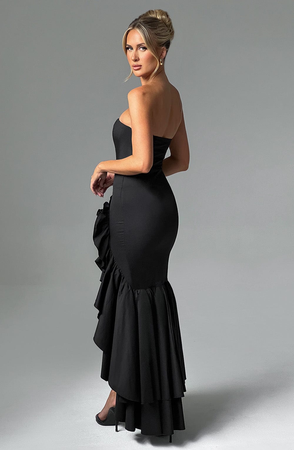Vasileia - Rochie Maxi Cu Umerii Goi