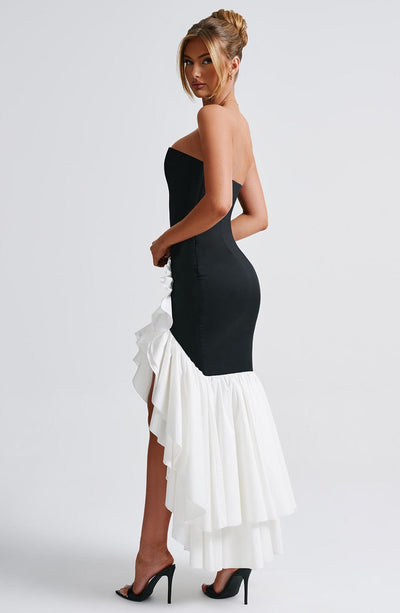 Vasileia - Rochie Maxi Cu Umerii Goi