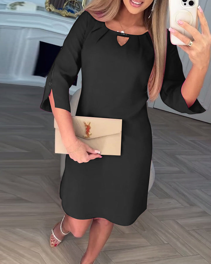 Kamelia - Rochie Mini Cu Mâneci Cu Decupaj In Formă De Cheie