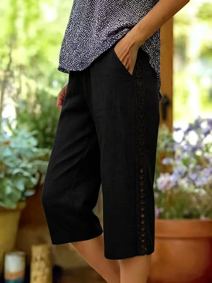Arnisa - Pantaloni Confortabili De Vară Cu Buzunare Laterale Din Dantelă