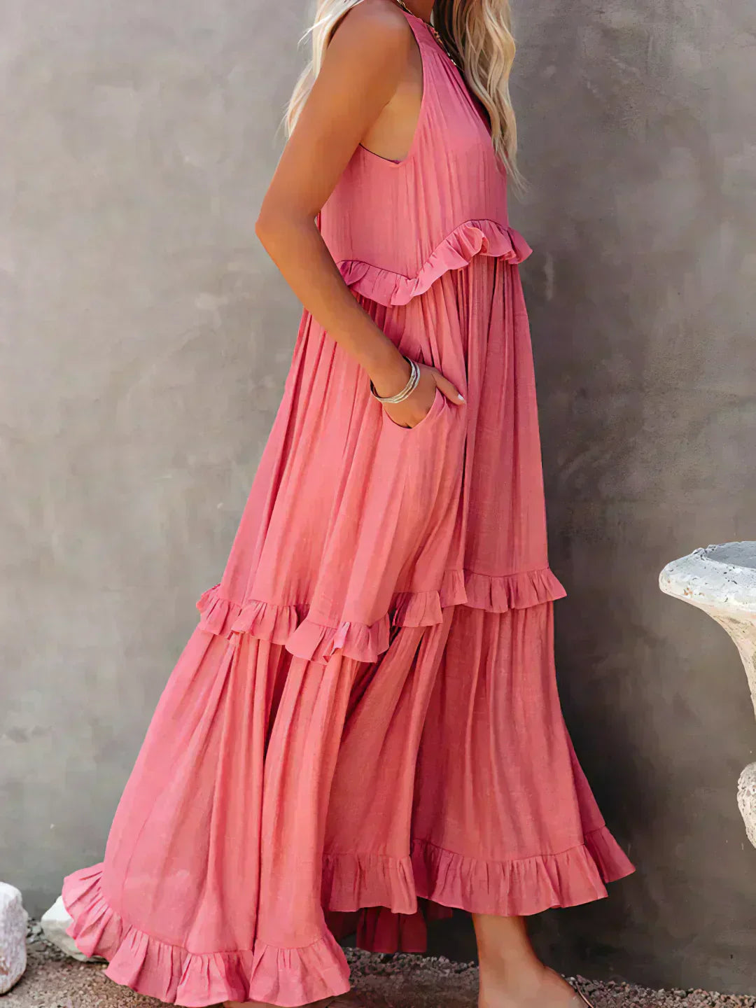 Hayley - Rochie Elegantă Fără Mâneci Cu Volane