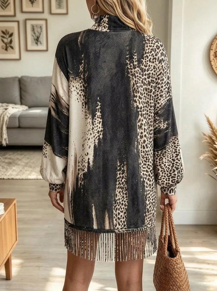 Jakisa – Rochie Pulover Cu Tiv Asimetric Și Imprimeu Leopard