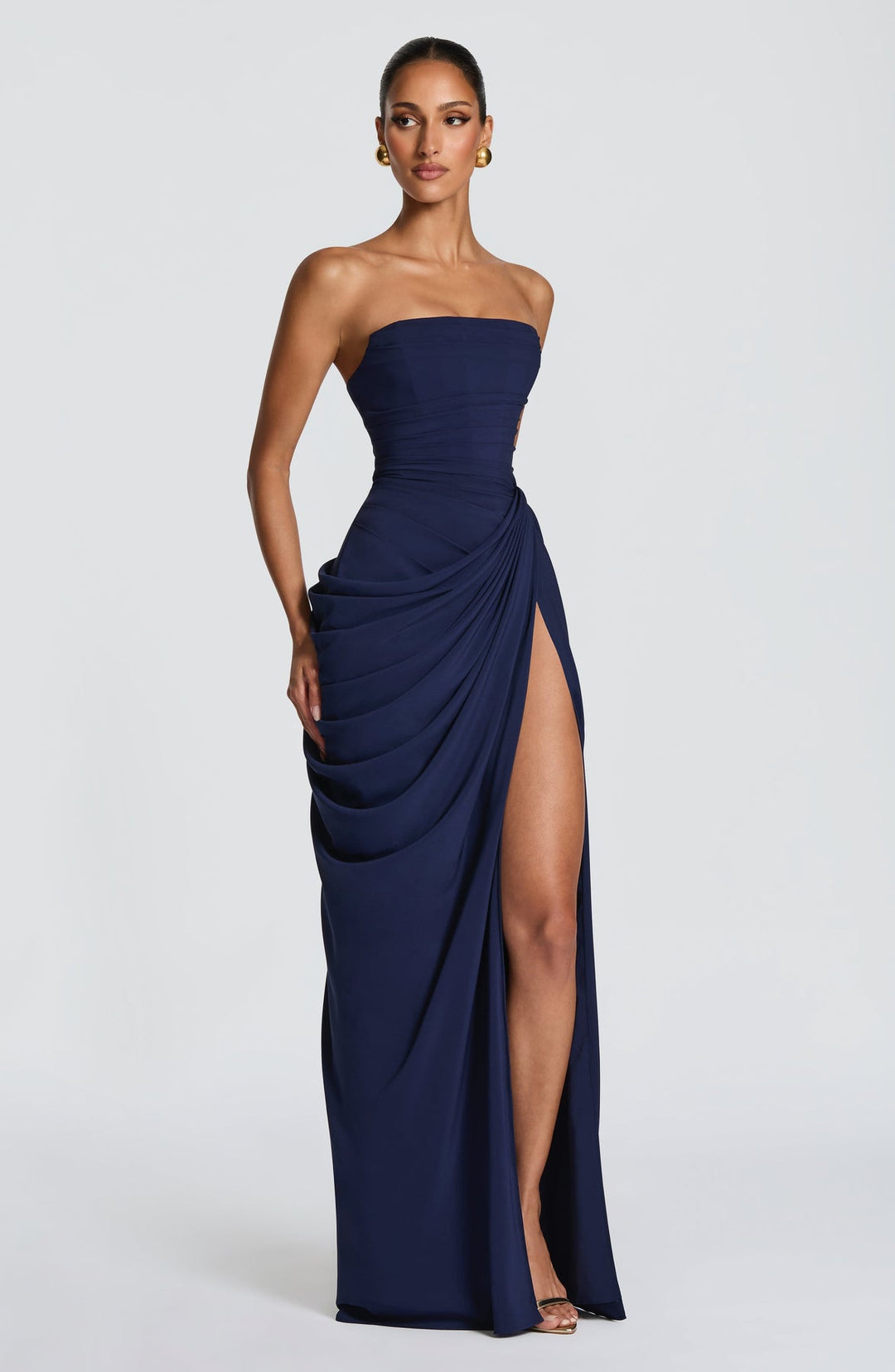 Sabrina - Rochie lungă fără Bretele, cu Decupaj Lateral și Croială Sculpturală