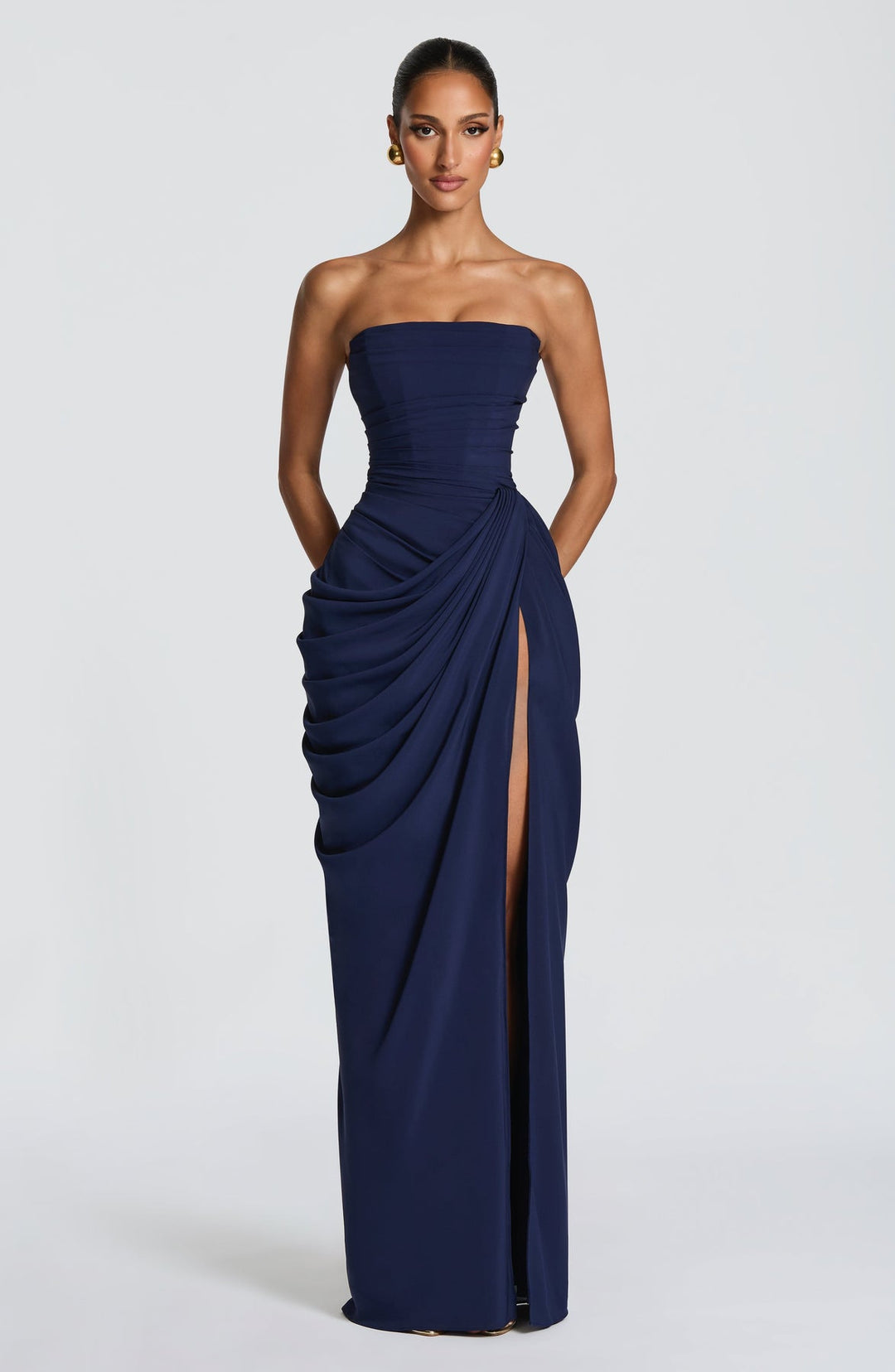 Sabrina - Rochie lungă fără Bretele, cu Decupaj Lateral și Croială Sculpturală
