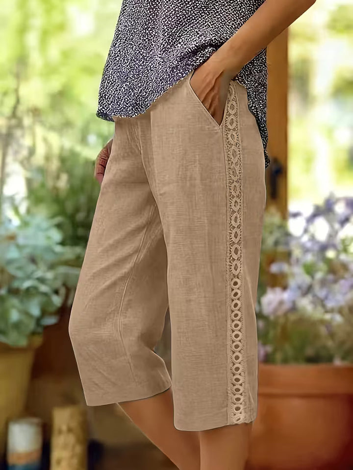 Arnisa - Pantaloni Confortabili De Vară Cu Buzunare Laterale Din Dantelă