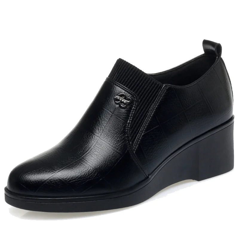 Switolina - Pantofi Cu Toc Din Piele La Modă