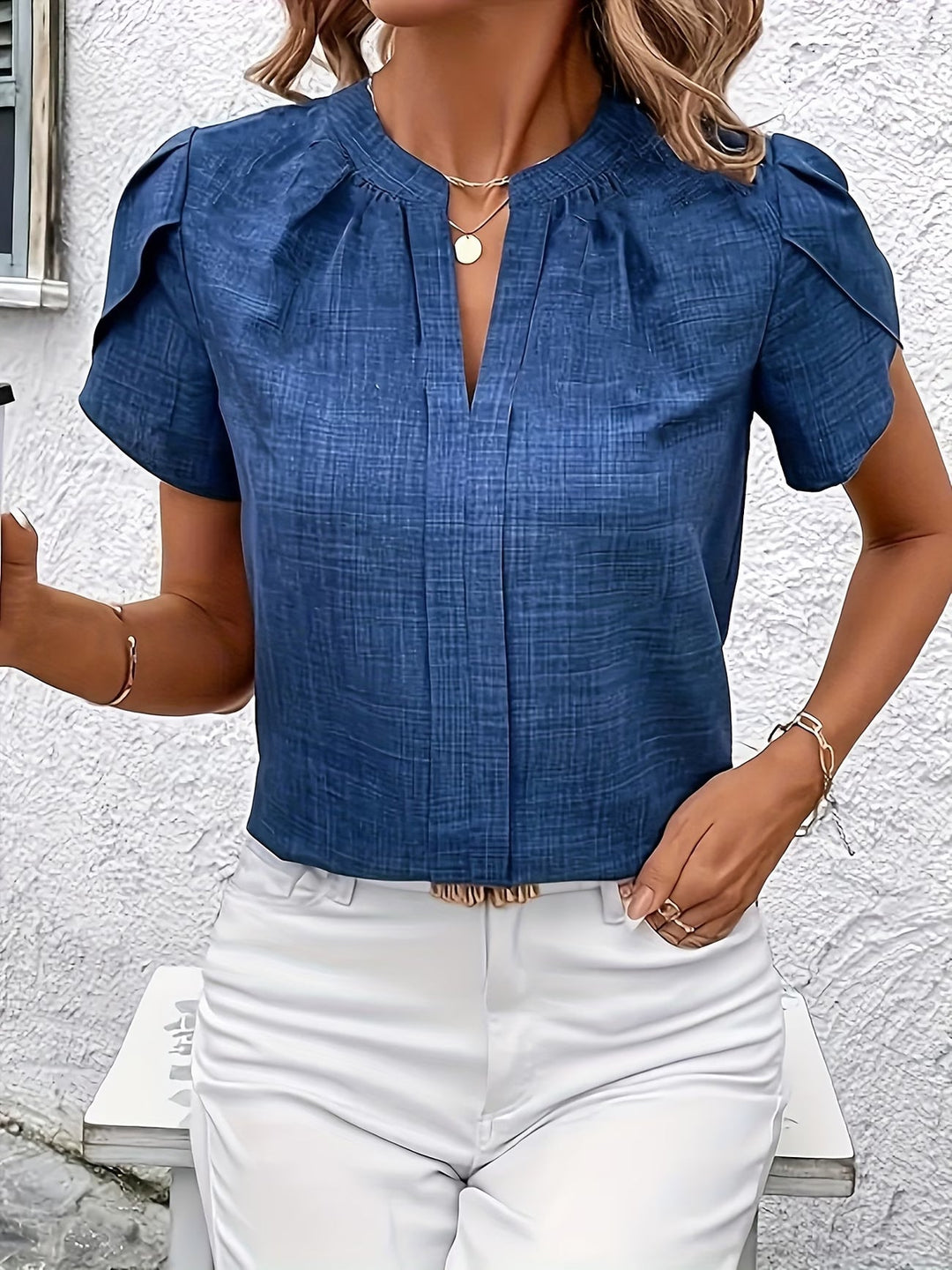 Kacey – Tricou Cu Mâneci Scurte Și Decolteu În V