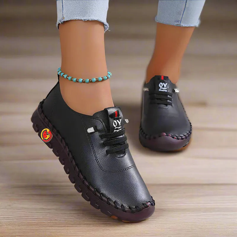 Hilga – Adidași cu șireturi și Talpă Flexibilă