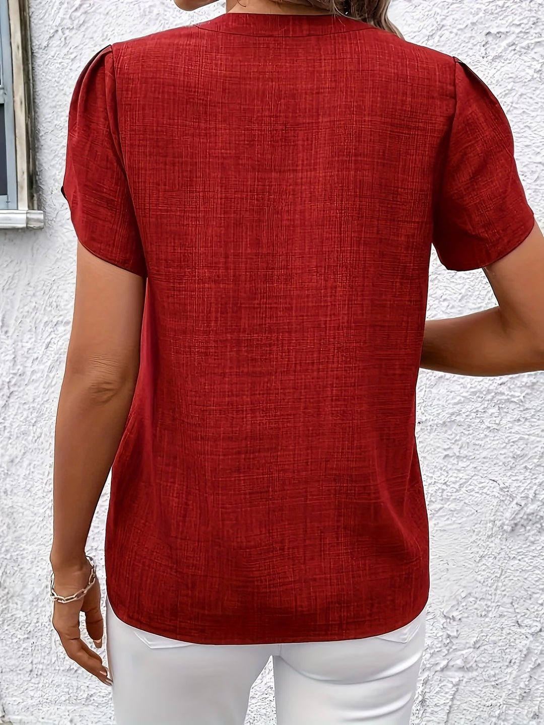 Kacey – Tricou Cu Mâneci Scurte Și Decolteu În V