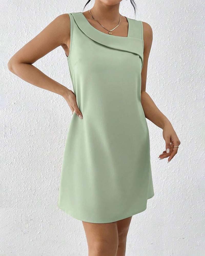 Ayna – Rochie fără Mâneci cu Guler Asimetric
