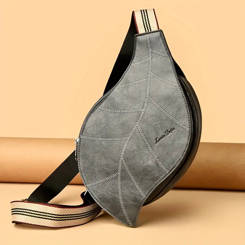 Carmela - Geantă Crossbody din Piele cu CureaReglabilă și Cataramă