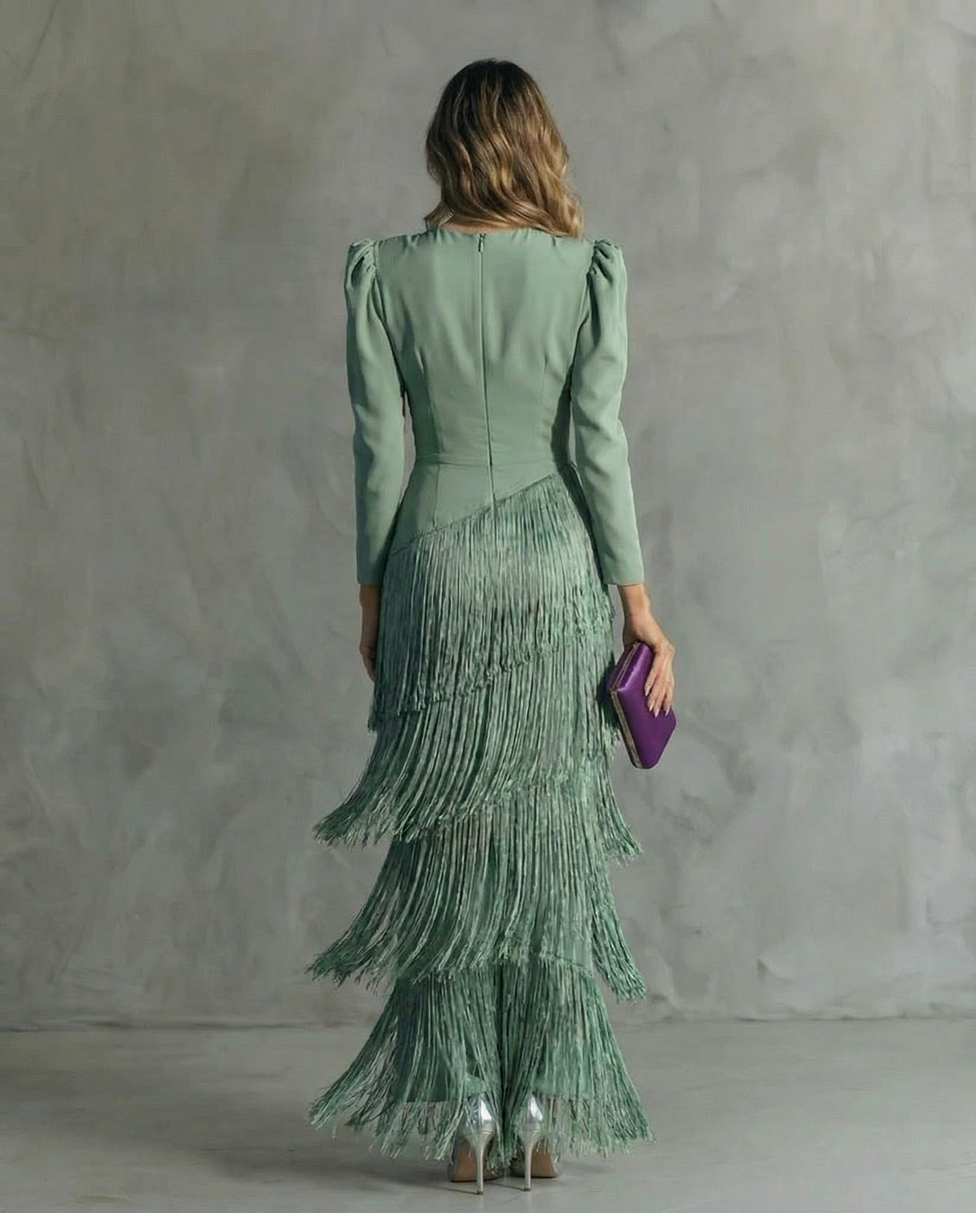 Nipuni - Rochie Elegantă cu Mâneci cu Franjuri