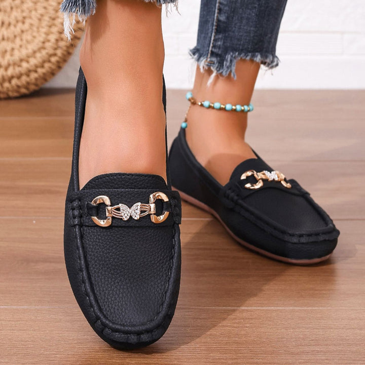 Mildred - Pantofi Eleganți și Simpli Fără Toc