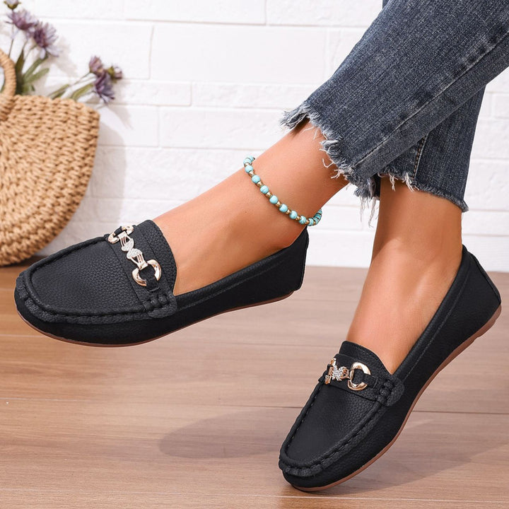 Mildred - Pantofi Eleganți și Simpli Fără Toc