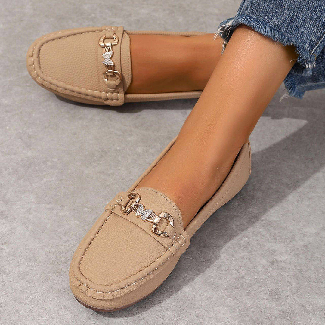 Mildred - Pantofi Eleganți și Simpli Fără Toc