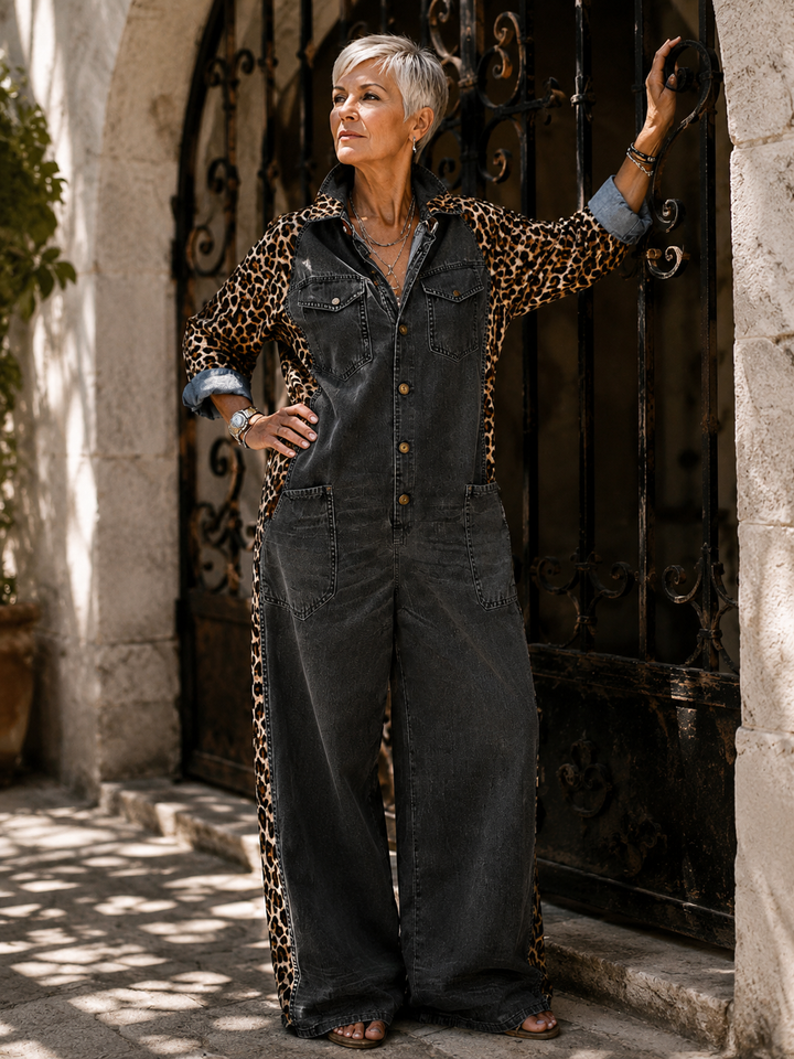 Yasmeen - Salopetă Ușoară Din Denim Cu Imprimeu Leopard