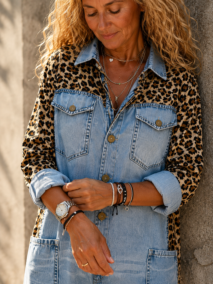 Yasmeen - Salopetă Ușoară Din Denim Cu Imprimeu Leopard