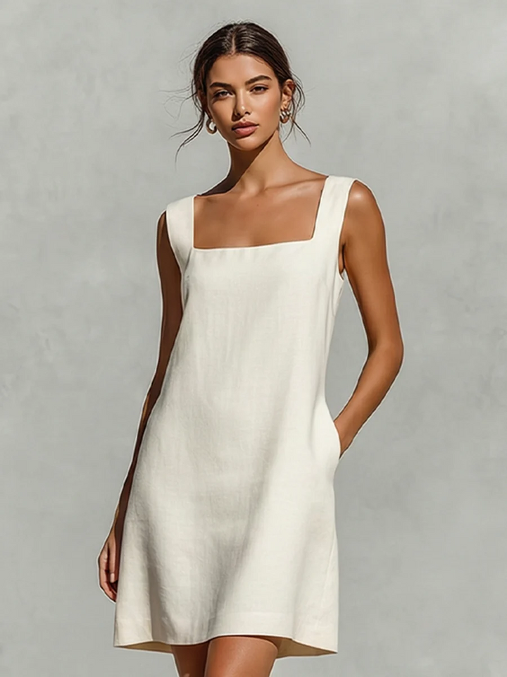 Loren - Rochie Mini Fără Mâneci, cu Croi în A
