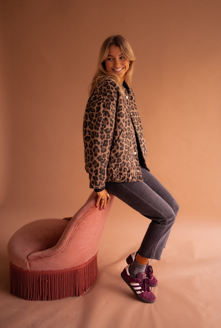 Leana - Jachetă Respirabilă Cu Imprimeu Leopard