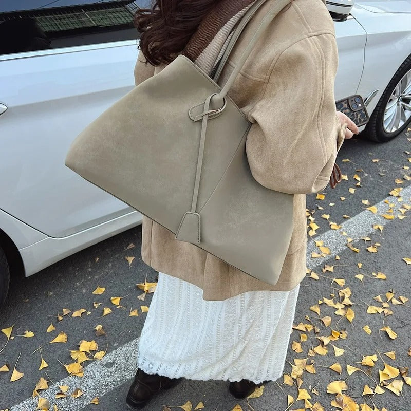 Umaiza - Geantă de Umăr din Imitație de Piele întoarsă, la Modă