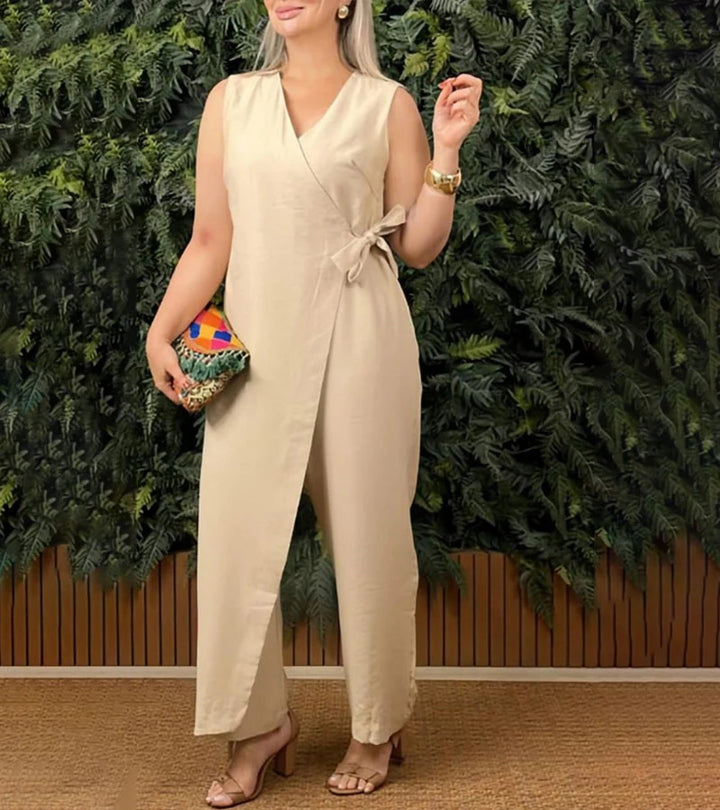Betsy - Salopetă Elegantă Fără Mâneci