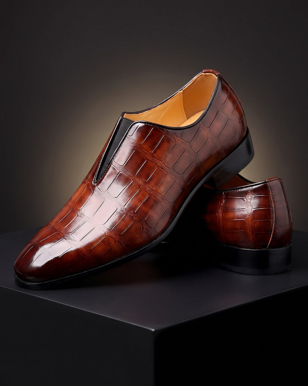 Amphon - Mocasini cu Textură de Crocodil și Model Fără șireturi