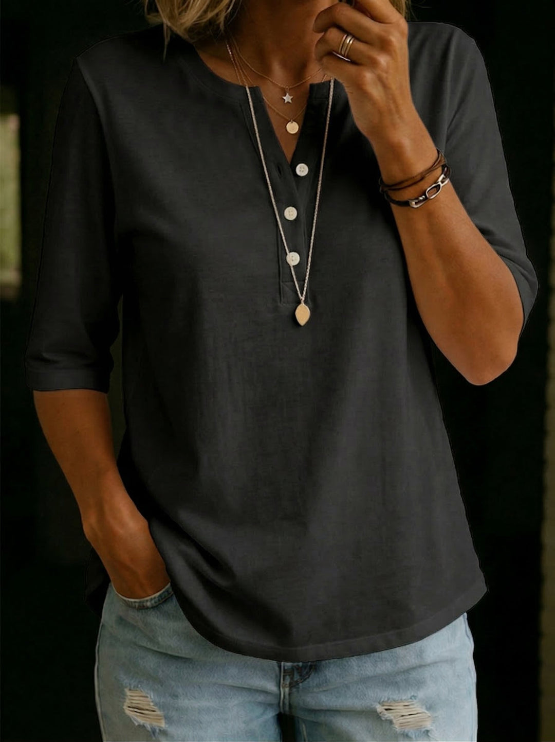 Hildah - Tricou Elegant Tip Henley Cu Nasturi