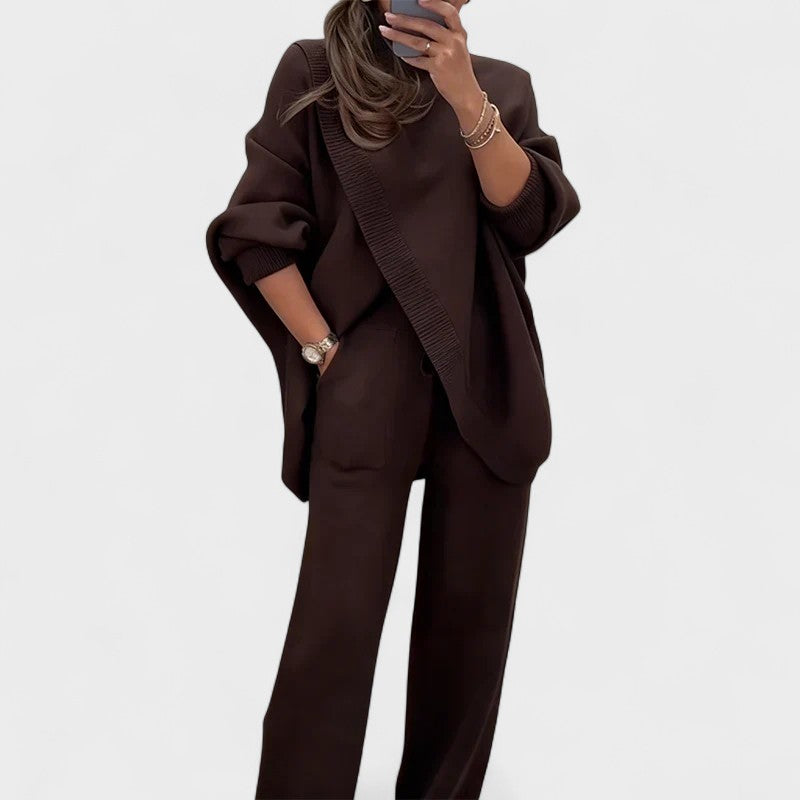 Karisa - Set Elegantă Din Două Piese Tricotate