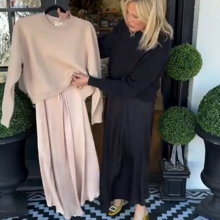 Lilee - Top Cu Nod Răsucit și Rochie Maxi