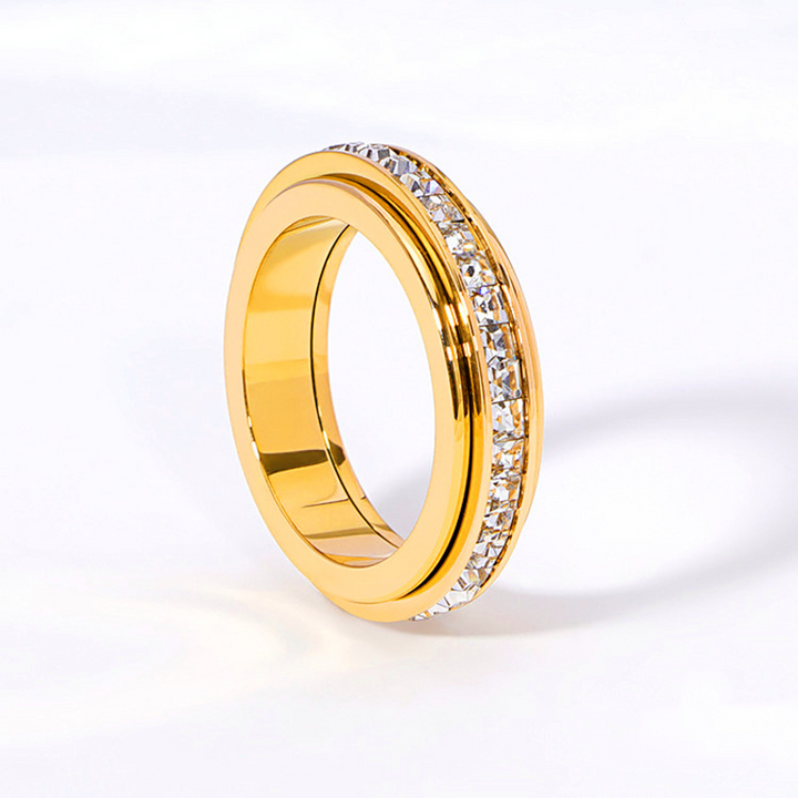 Nubia -Luxurious Made of Steel Rotating Spinner Ring