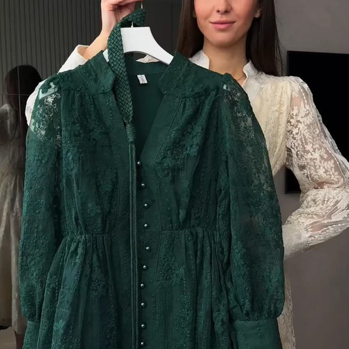 Roslyn - Rochie Lungă Brodată Cu Mâneci Lungi Bufante