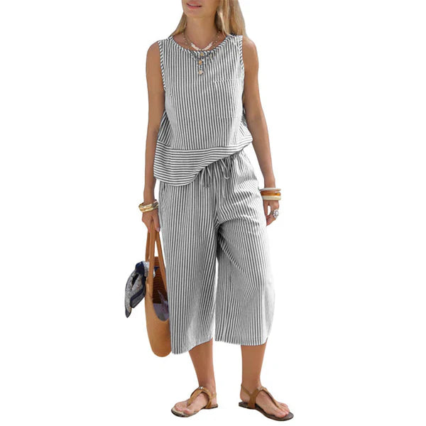 Lynija - Set Compus Din Top fără Mâneci Cu Dungi și Pantaloni