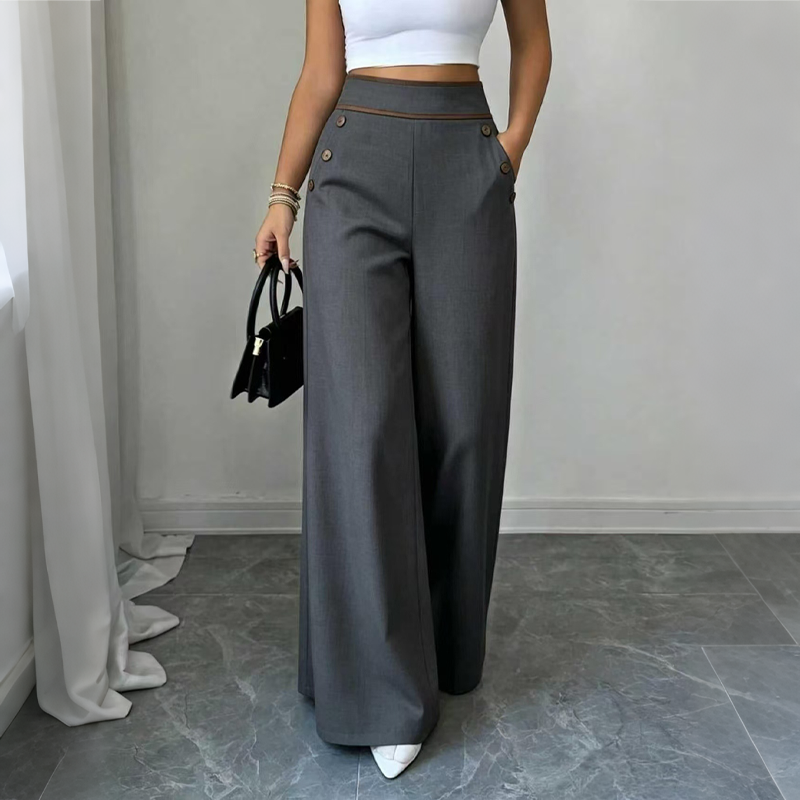 Selvie – Pantaloni cu Croi Larg și Nasturi Decorativi
